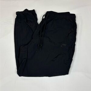 Nike Tech Men's Large Black Woven Nylon Windbreaker Tapered Leg Jogger Pants
